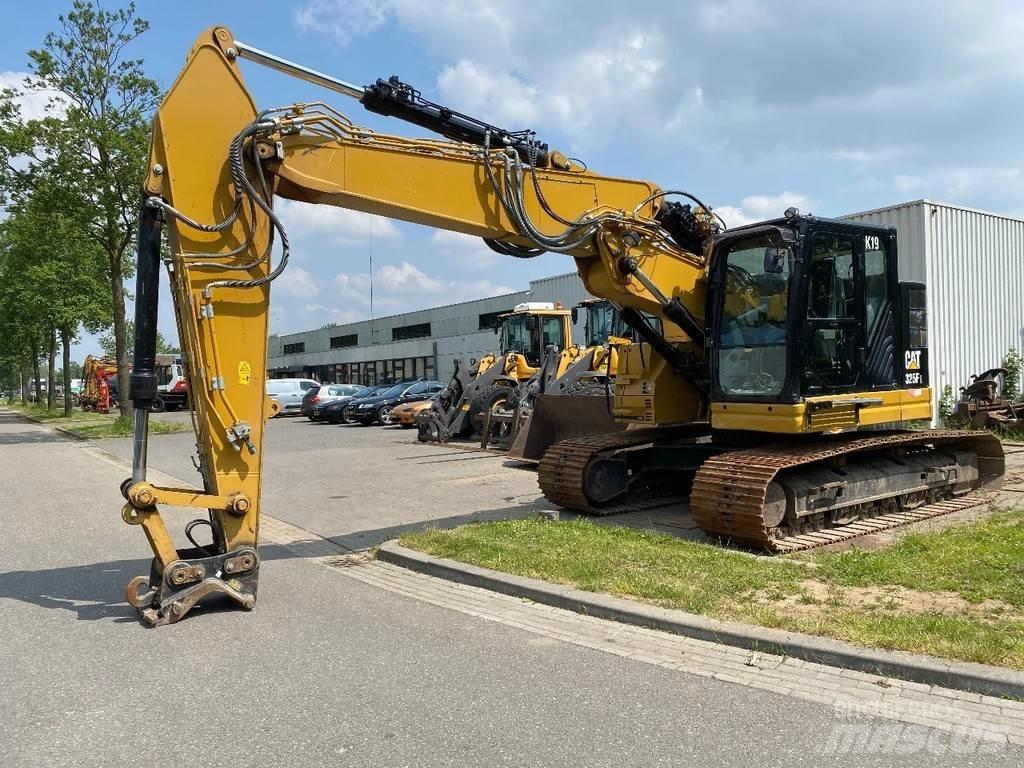 CAT 325F Excavatoare pe șenile
