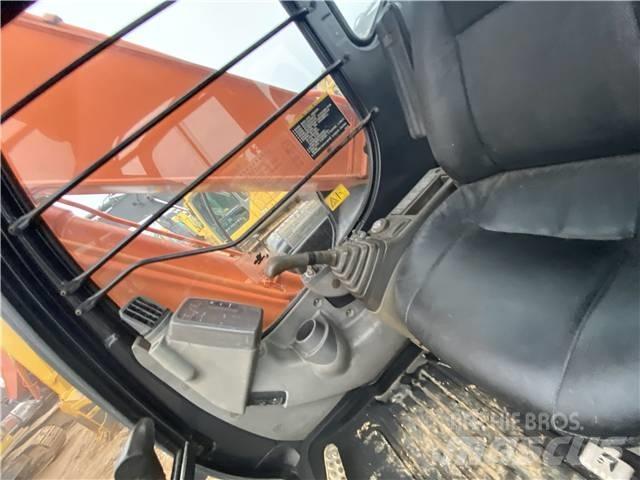 Hitachi ZX240G Excavatoare pe șenile
