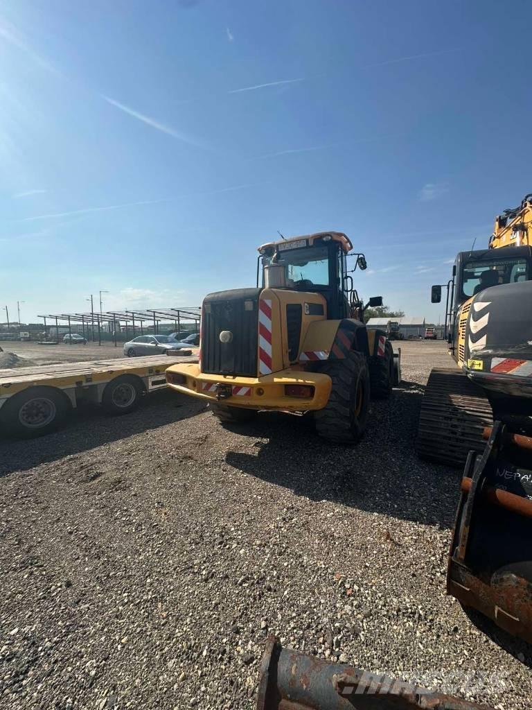 JCB 436 HT Incarcator pe pneuri