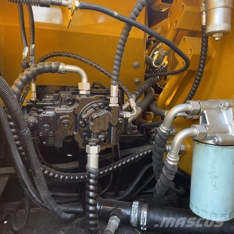 Sany SY 135 Excavatoare pe șenile
