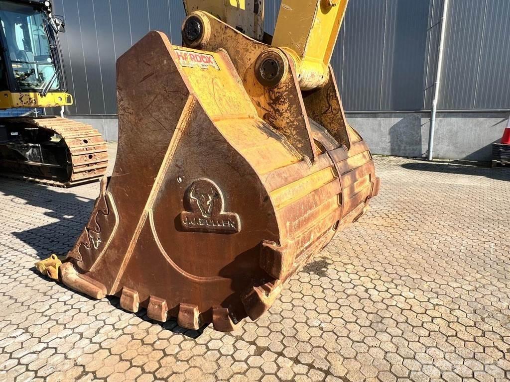 CAT 374-07C ME Excavatoare pe șenile
