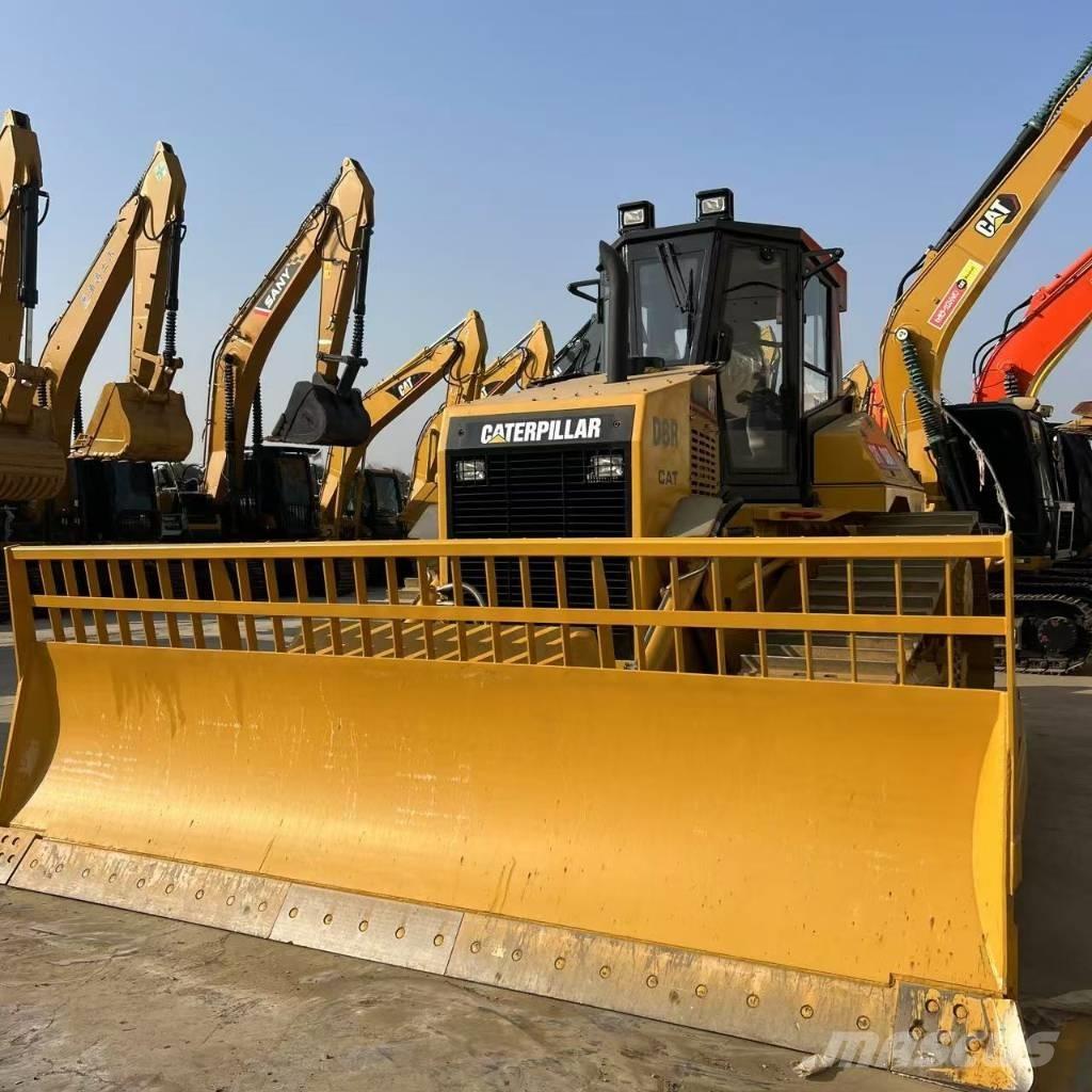 CAT D 8 R Buldozere pe senile