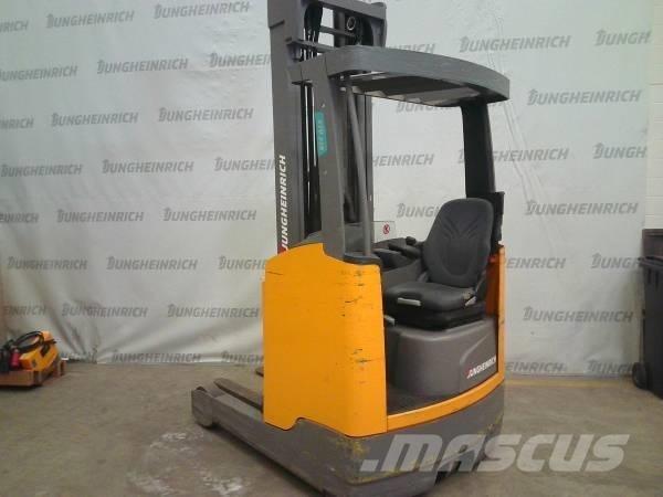 Jungheinrich ETV 216 Stivuitor cu catarg retractabil