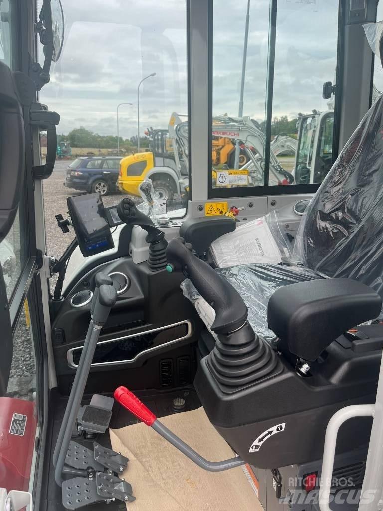 Takeuchi TB350R Mini excavatoare < 7t