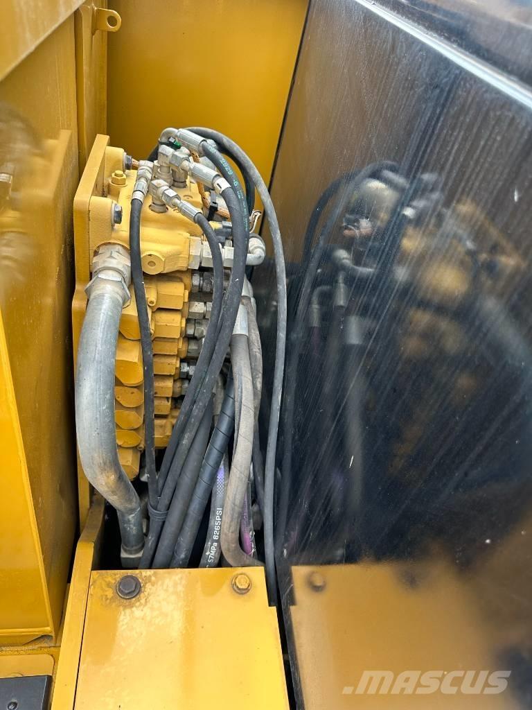 CAT 306 Mini excavatoare < 7t