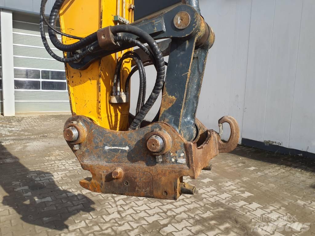 Hyundai HX 300 L Excavatoare pe șenile
