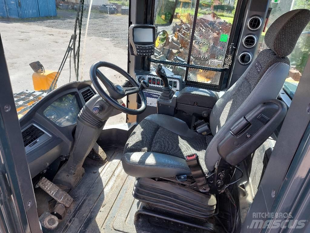 Hyundai HL 960 Incarcator pe pneuri