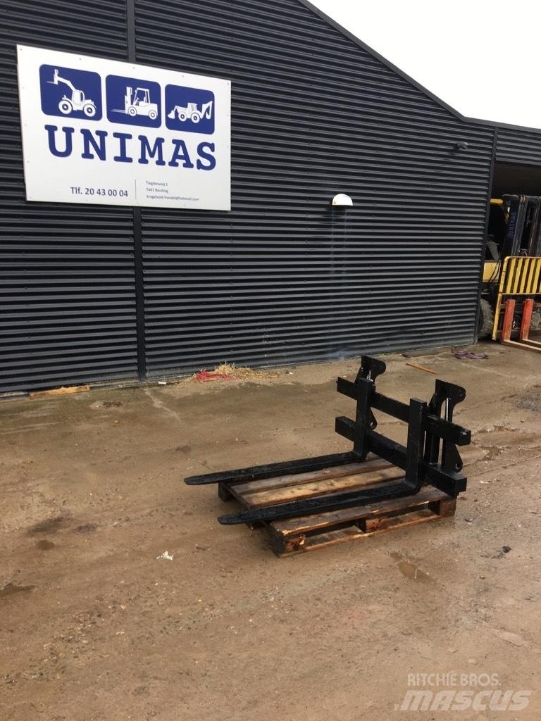  SE AB Terex TL65-80 Furci