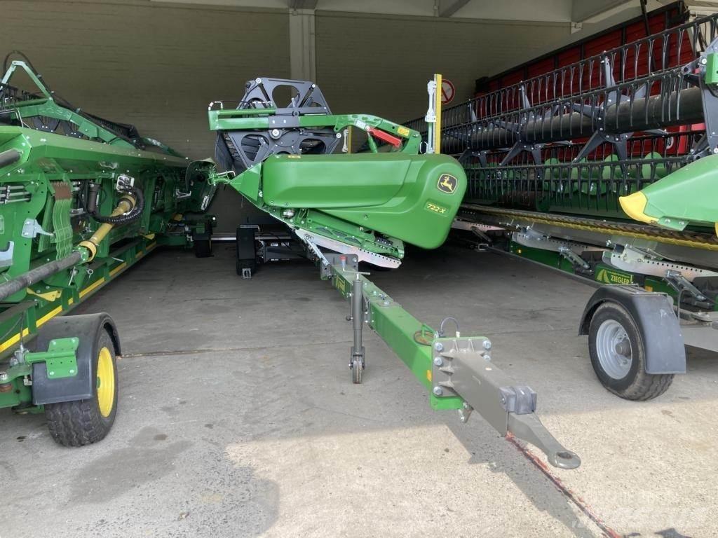 John Deere 722X Capete pentru culegatoare