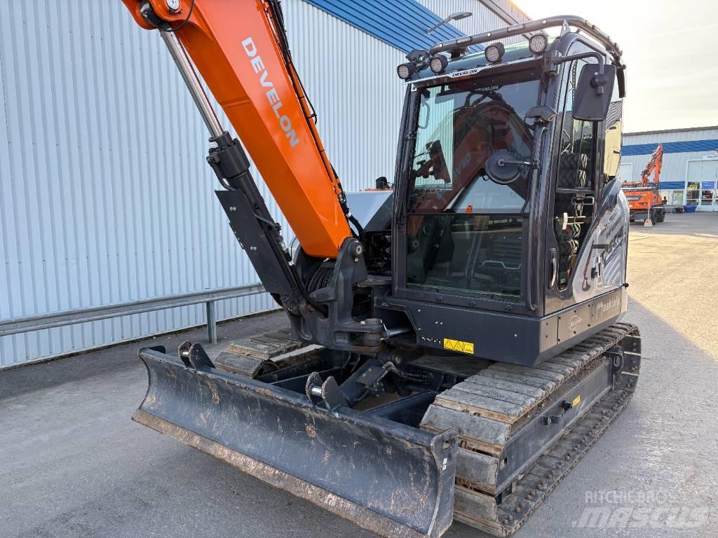 Develon DX 85 R-7 Excavatoare 7t - 12t