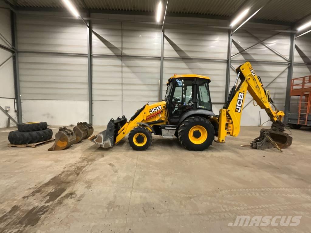 JCB 3 CX 14 LF WM Buldoexcavatoare