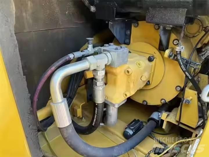 CAT CAT 307 Excavatoare pe șenile
