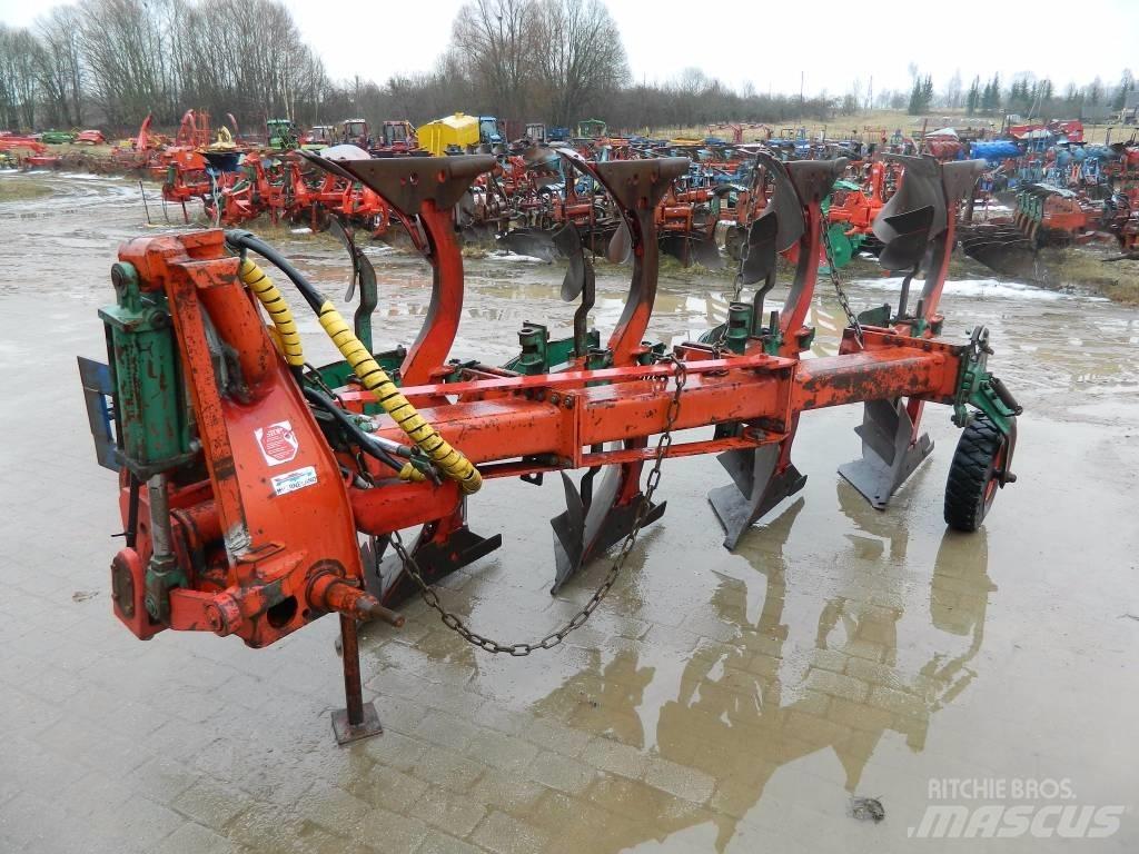 Kverneland E8 Pluguri reversibile