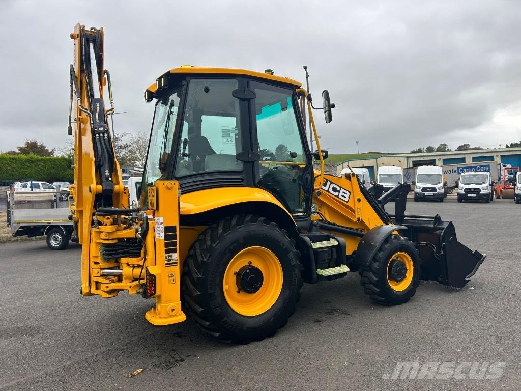 JCB 3CX 81kW / 108 BHP Buldoexcavatoare