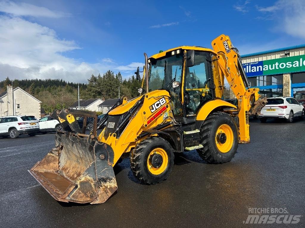 JCB 3CX 81kW / 108 BHP Buldoexcavatoare