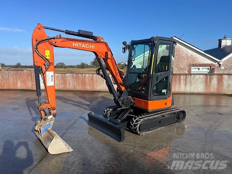 Hitachi ZX33-5CLR Mini excavatoare < 7t