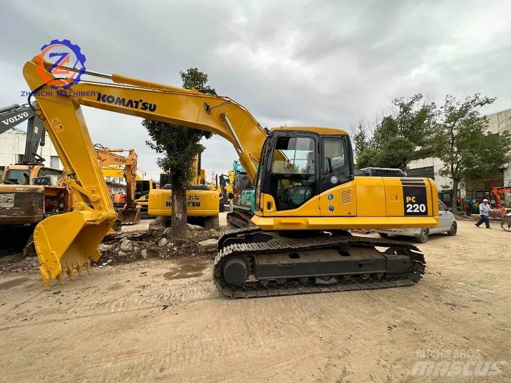 Komatsu PC 220-7 Excavatoare pe șenile
