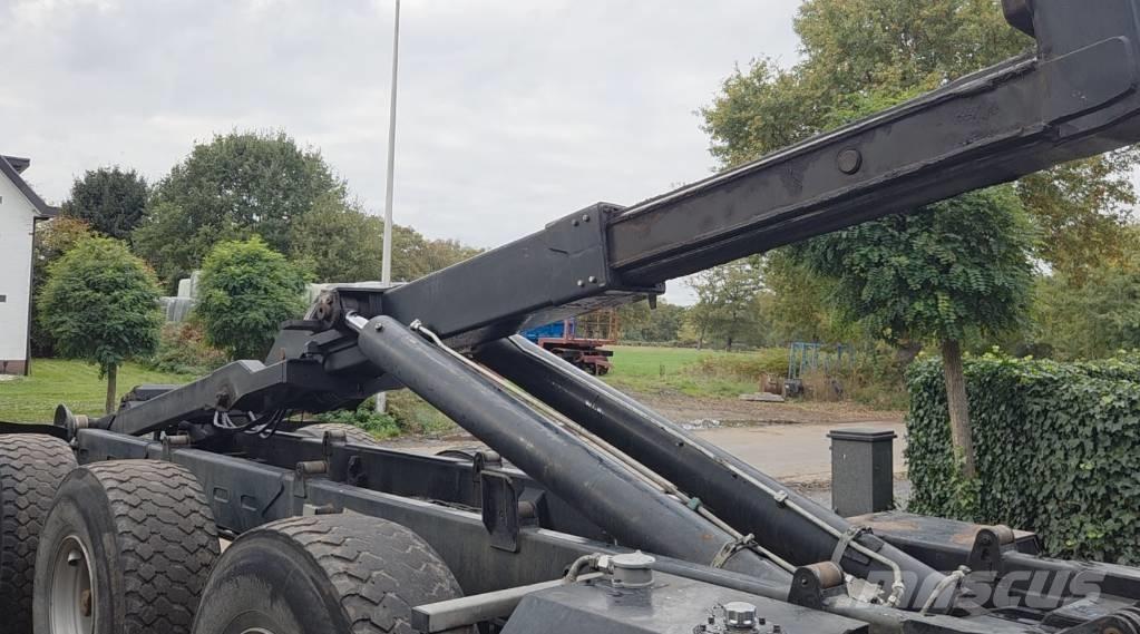 Pronar T386 remorci cu cârlig