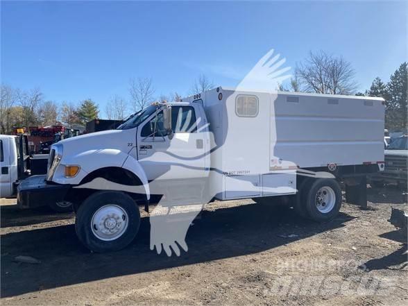 Ford F750 Utilaje construcții - Altele