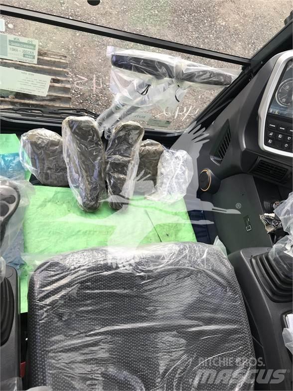 Hyundai HX300L Excavatoare pe șenile
