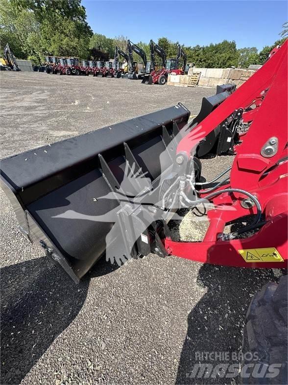 Yanmar V10 Incarcator pe pneuri