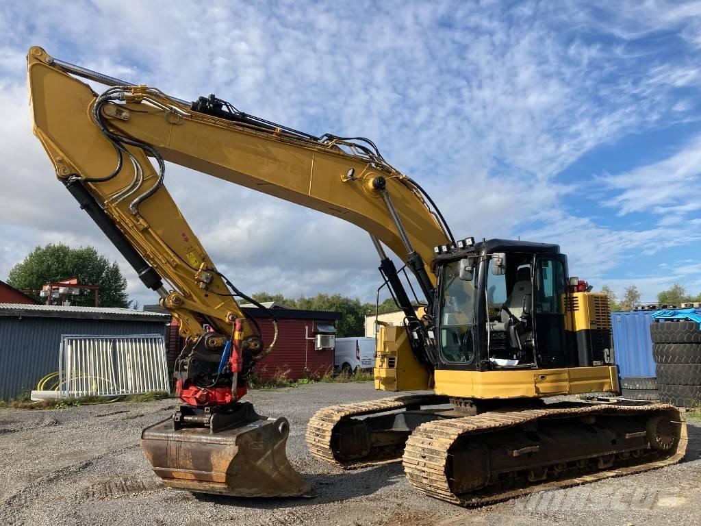CAT 321 D Excavatoare pe șenile
