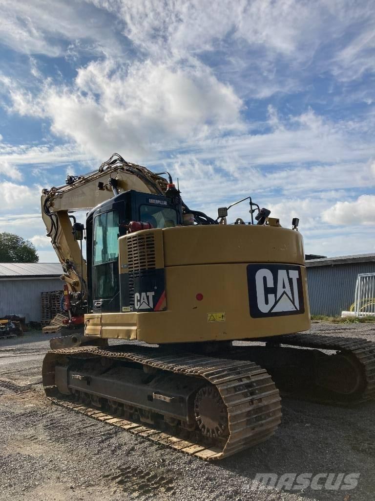 CAT 321 D Excavatoare pe șenile
