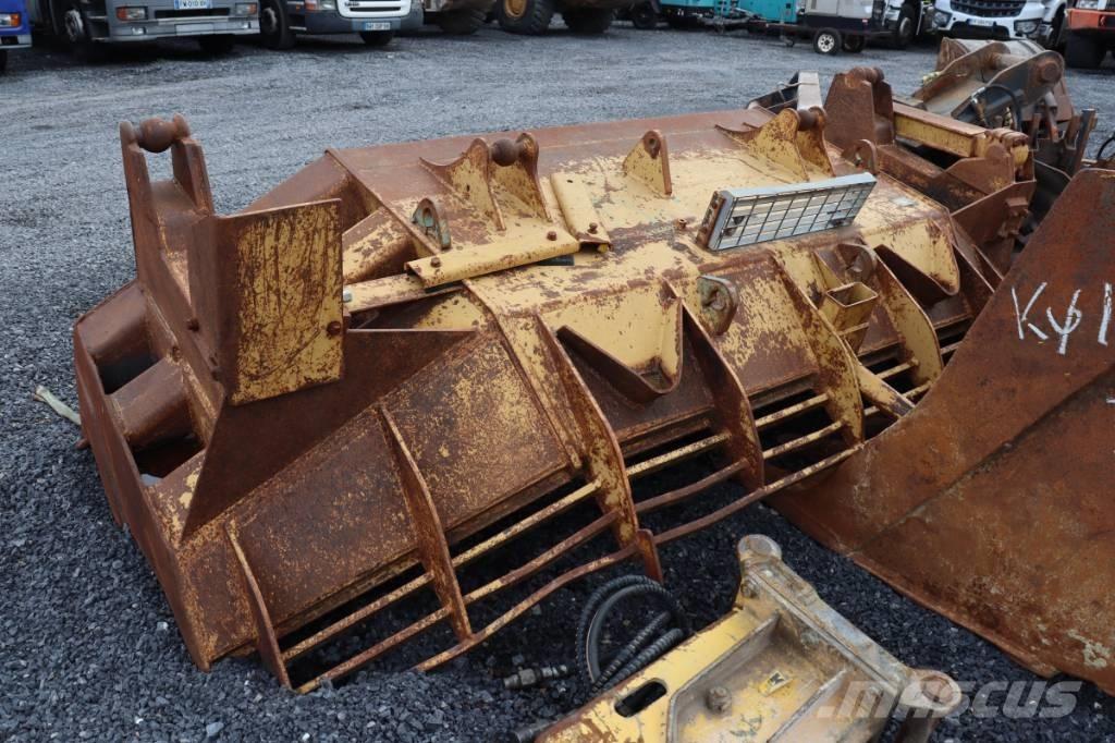 CAT D 6 H XL Buldozere pe senile