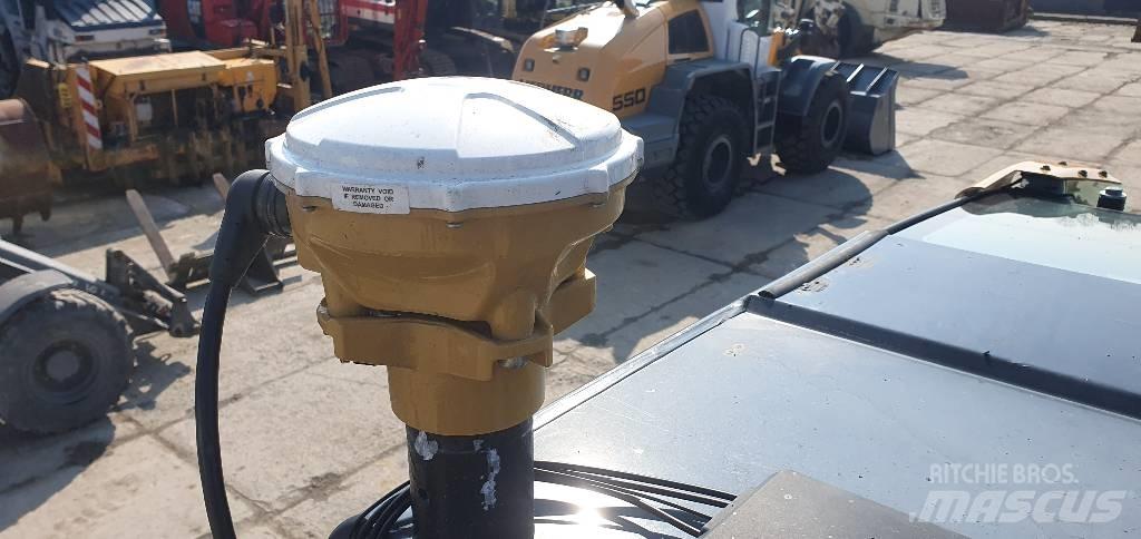 CAT M314 F Excavatoare cu roti
