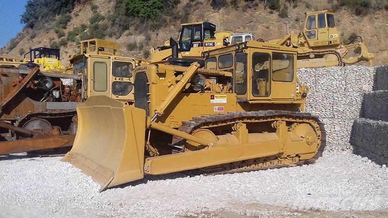 CAT D9G Buldozere pe senile