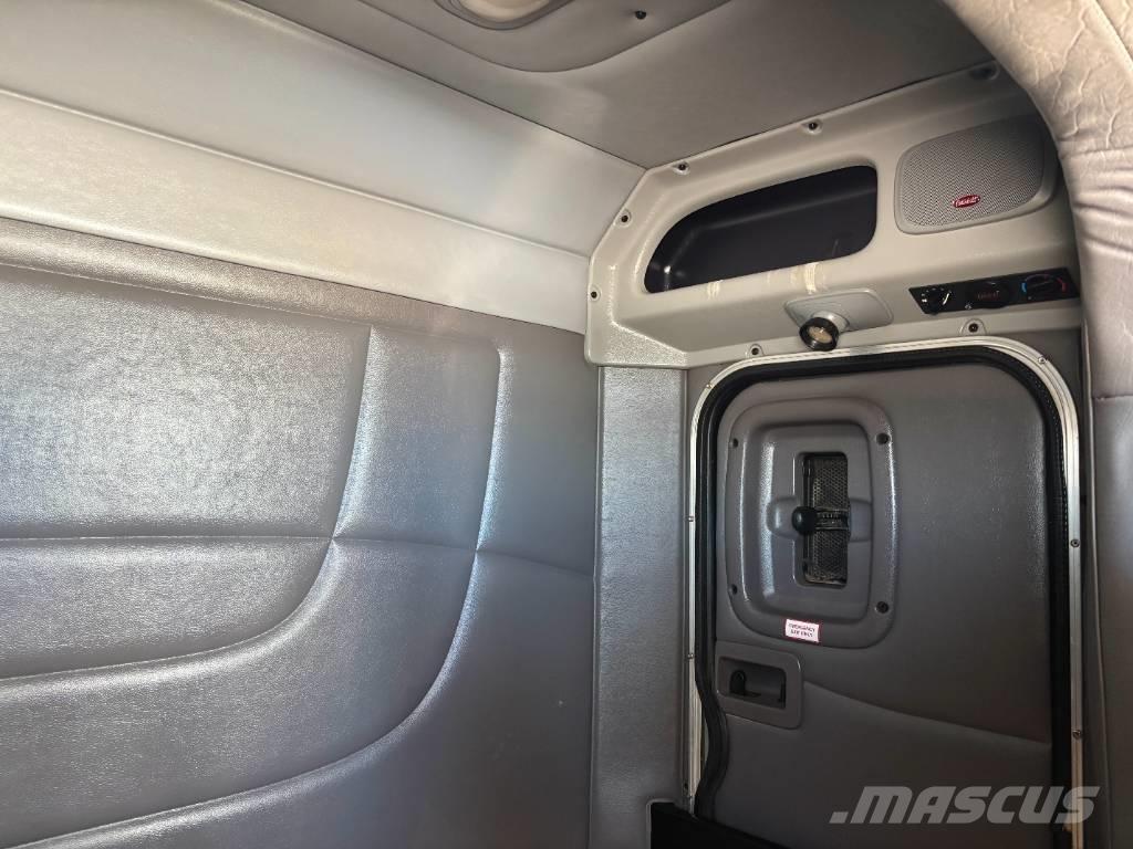 Peterbilt 389 Autotractoare