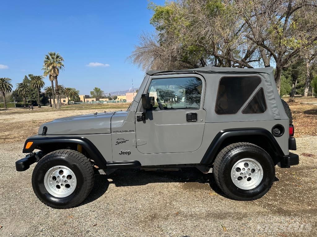 Jeep Wrangler Sport Masini