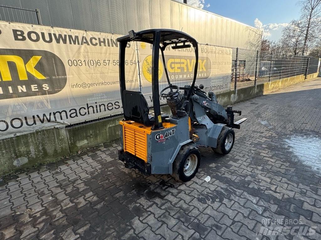 GiANT D 204 SW Mini incarcatoare