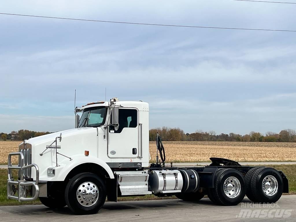 Kenworth T800 Autotractoare