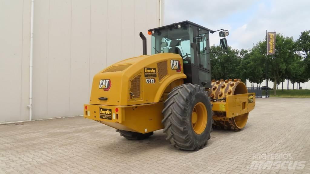 CAT CS13 Compactoare monocilindrice