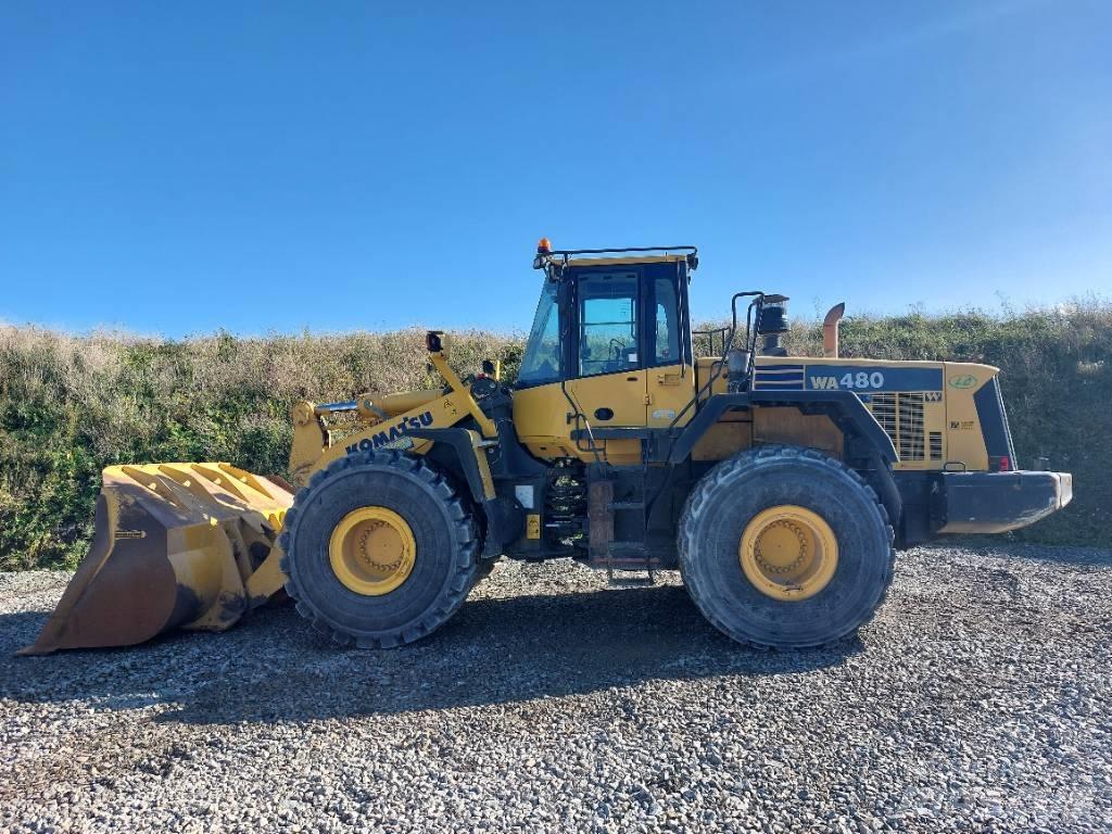 Komatsu WA480-6 Incarcator pe pneuri