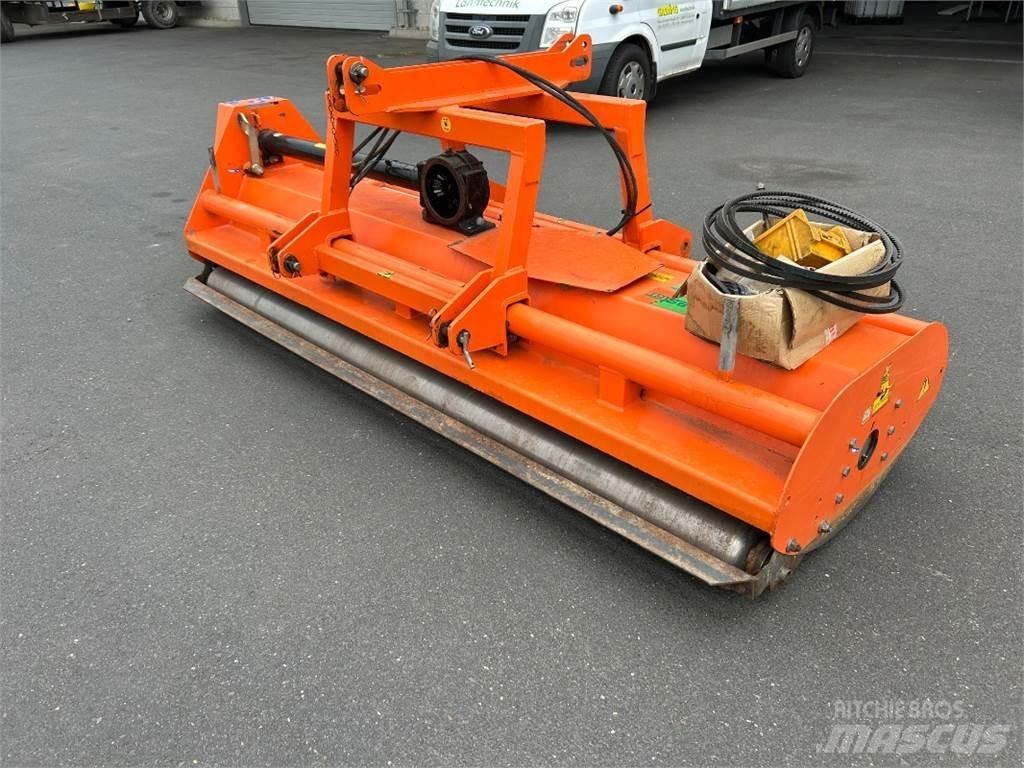 Agrimaster RV 280 Utilaje întreţinere terenuri - Altele