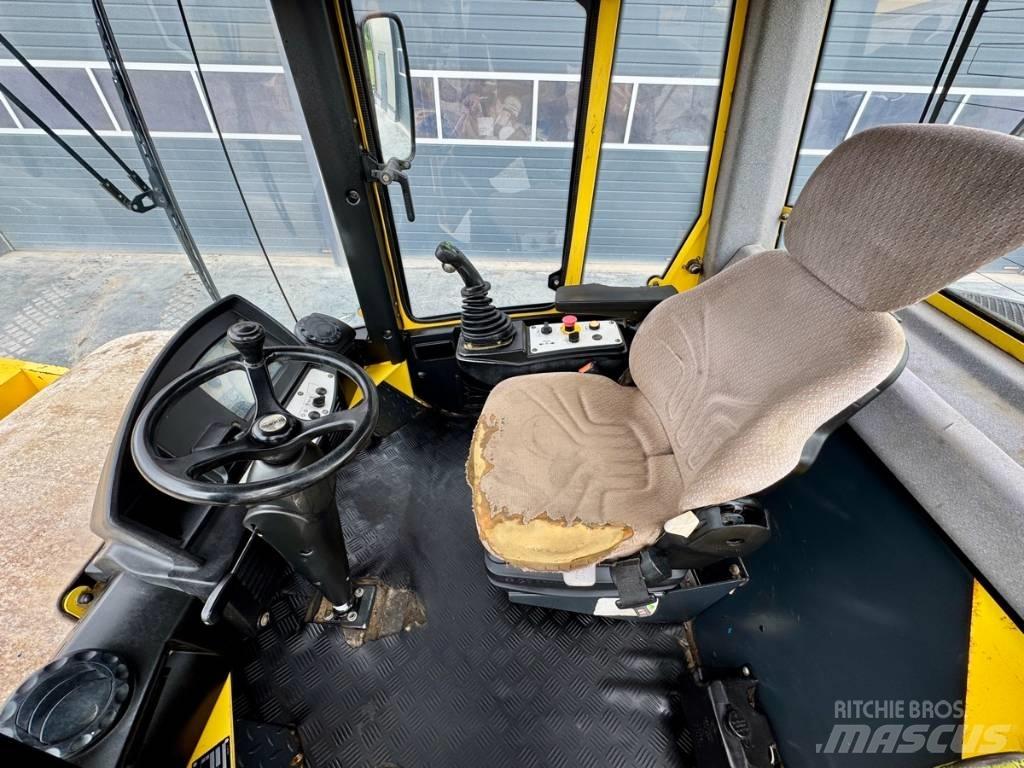 Bomag BW 216 D H-4 Compactoare monocilindrice