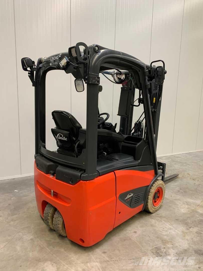 Linde E12 Stivuitor electric