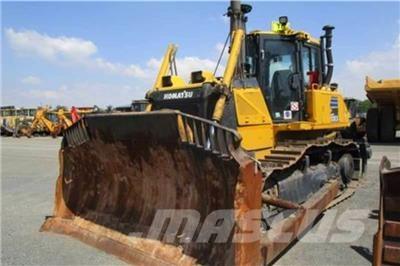 Komatsu D65 EX-16 Buldozere pe senile