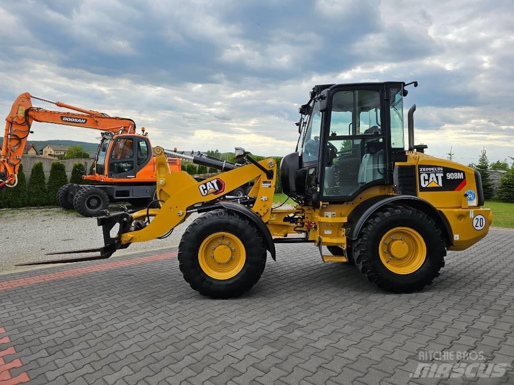 CAT 908 M Incarcator pe pneuri