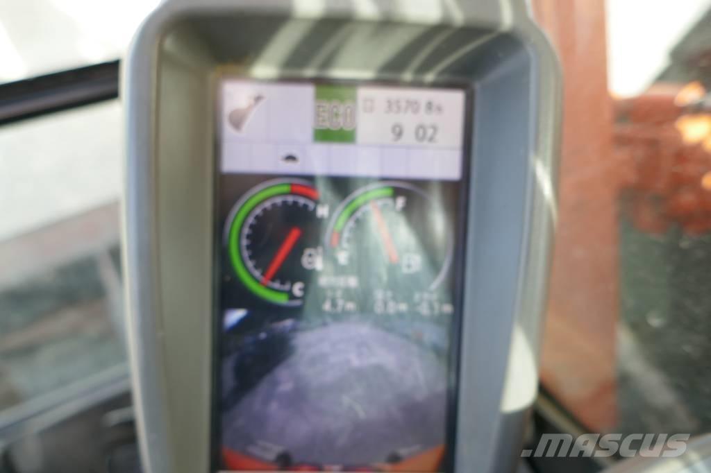 Hitachi zx75ur-5B Excavatoare pe șenile
