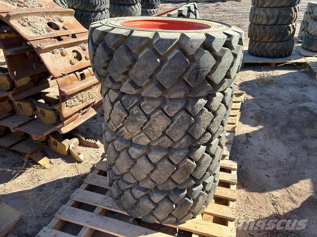 Bobcat 10x16.5 Tires Anvelope, roti si jante