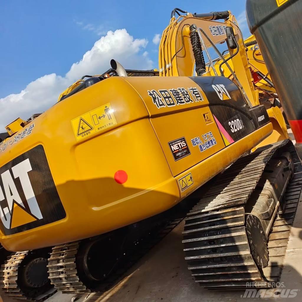 CAT 320 D Excavatoare pe șenile
