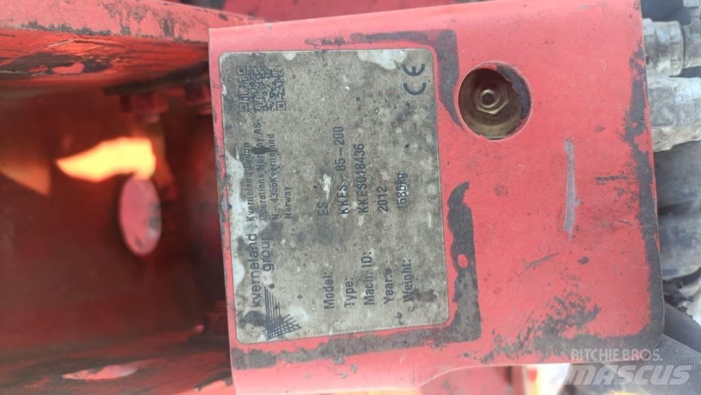 Kverneland ES85 Pluguri reversibile
