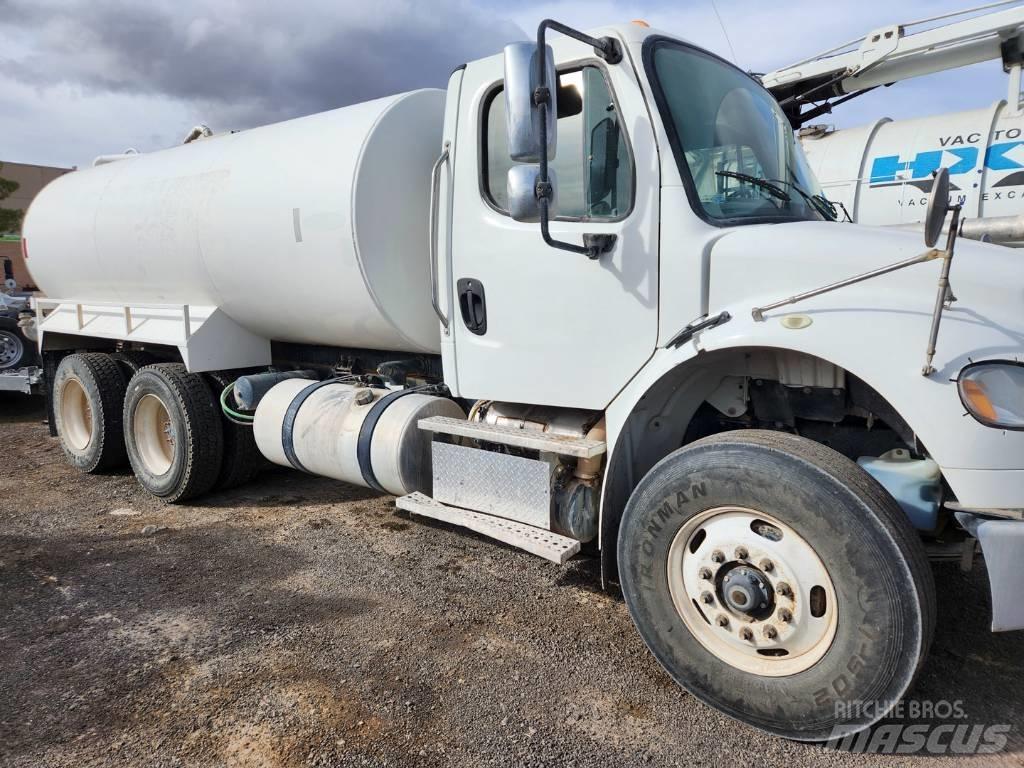 Freightliner M2-106 Cisterne