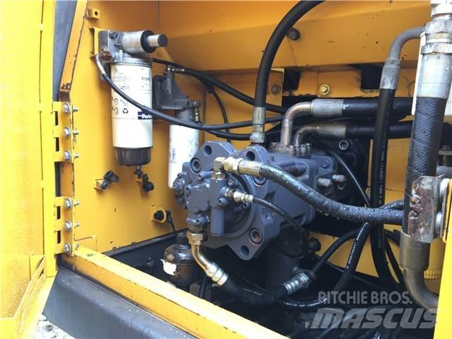 Volvo EC240BLC Excavatoare pe șenile
