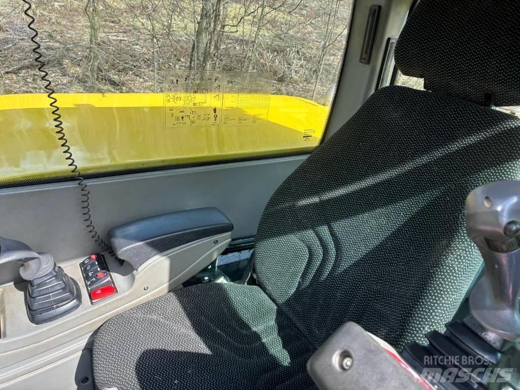 Yanmar B 110 W Excavatoare cu roti