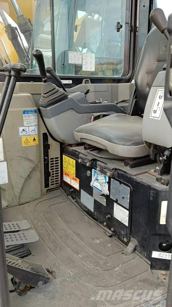 CAT CAT302D Excavatoare pe șenile
