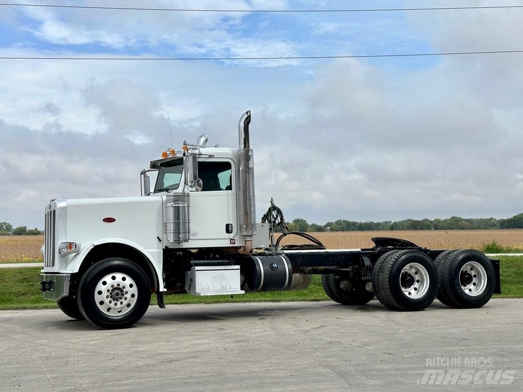 Peterbilt 388 Autotractoare
